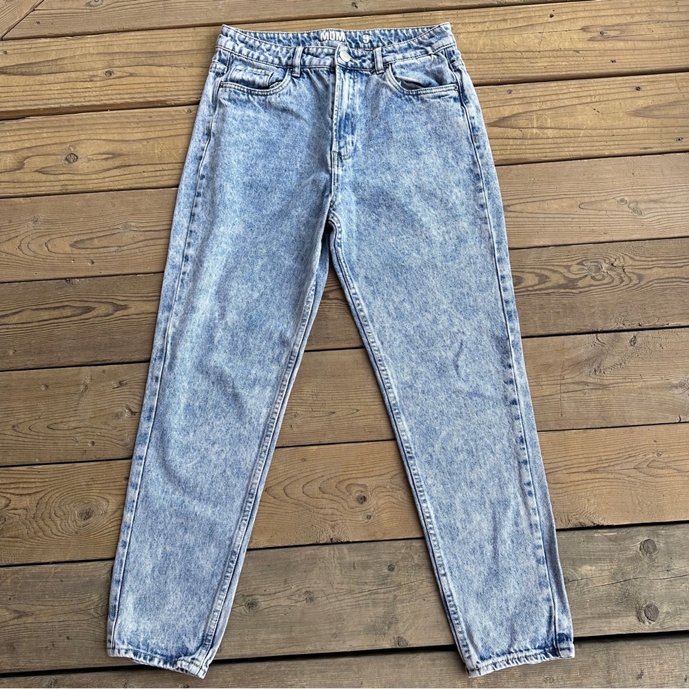 Ultra High Rise MOM Jeans